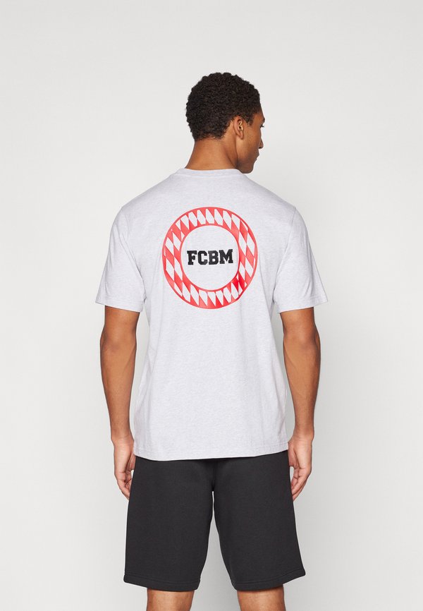 FC BAYERN MUENCHEN  - Print T-shirt