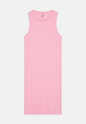 Vestido rosa sem mangas feito de tecido canelado, apresentando um decote redondo e uma silhueta reta. Não possui padrões ou detalhes.