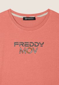 Freddy Camiseta estampada - fusion coral