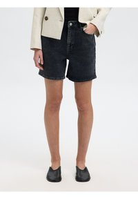 Selected Femme SLFKRISTA - Džinsiniai šortai - black denim