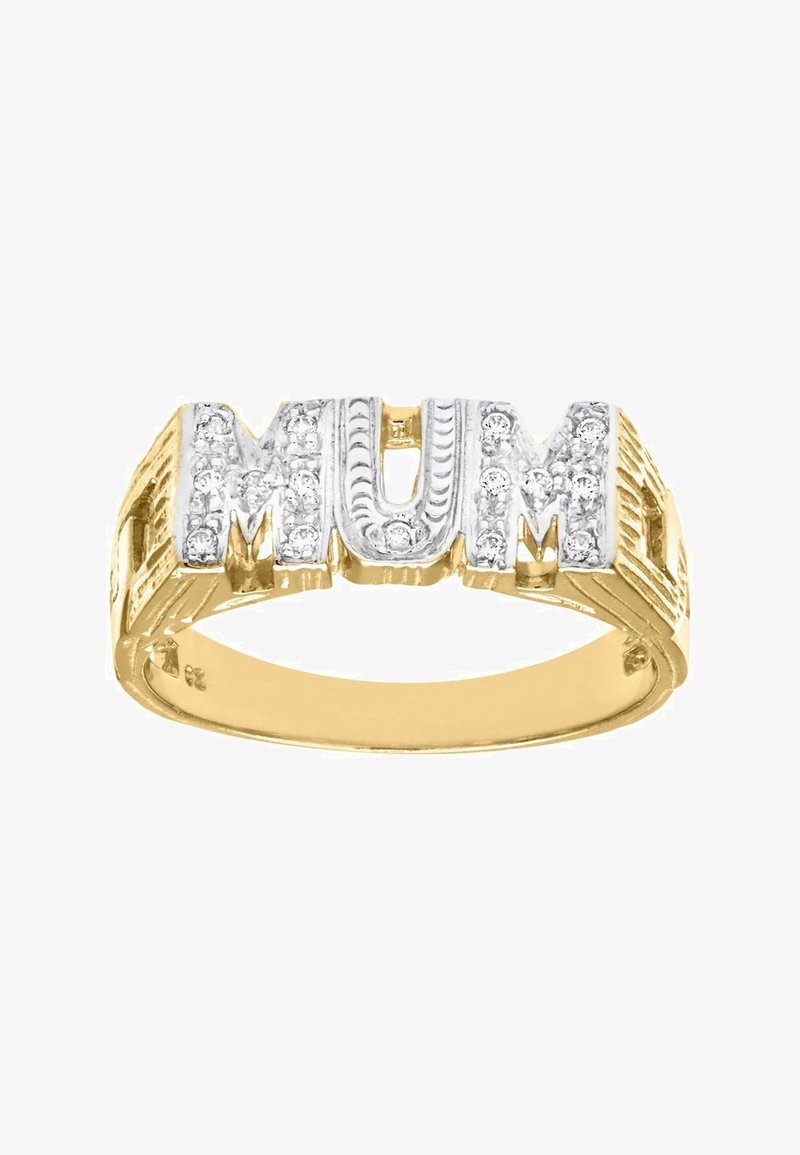 Anello dorato con la parola "MUM" in argento, adornato con molteplici pietre scintillanti e con un design della fascia testurizzato.