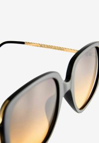 Next ARM DETAIL SQAURE - REGULAR FIT - Ochelari de soare - black