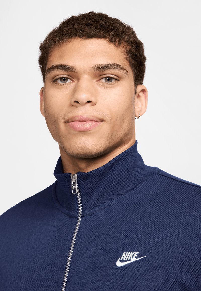 Nike Sportswear CLUB - Zip-up sweatshirt - midnight navy/dark blue
