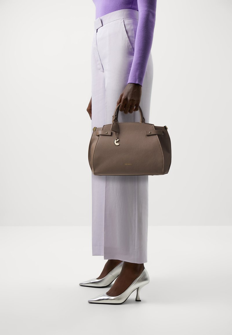 Coccinelle Sac à main - warm taupe