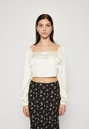 Hollister Co. LONG-SLEEVE SATIN SQUARE-NECK TOP - Bluzka z długim rękawem - WHITE