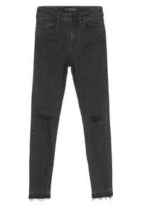 Černé skinny džíny vyrobené z denimu, s roztrhanými koleny a třepenými lemy. Vysoký pas s klasickým pětipocket stylem.