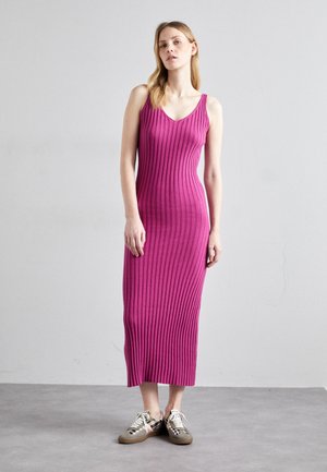 STUDIO ID DRESS - Φόρεμα-πουλόβερ - berry