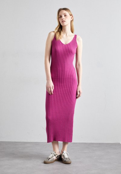 STUDIO ID DRESS - Rochie tricotată - berry