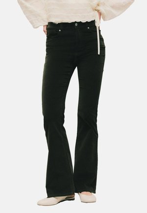 PETITE FIT - Blugi bootcut - khaki green