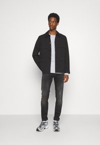 Lyle & Scott CREW NECK - Sportinis megztinis - light grey marl