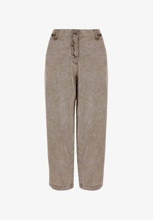 Bruine corduroy broek met rechte pijpen, voorzien van een gulp met knopen, twee voorzakken en een subtiele verticale geribbelde textuur.