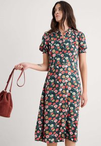 Seasalt Cornwall Robe chemise - multi winding petunias grove