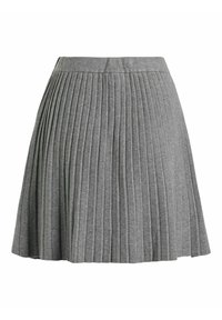 Šedá plisovaná sukně z pletené látky; má strukturovaný povrch s úzkými záhyby a přiléhavý pasový pás.