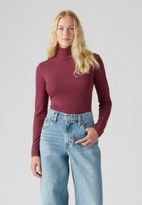 Levi's® DREAMY TURTLENECK - Strickpullover - burgundy