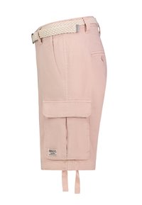 Lichtroze cargoshorts met een geweven crèmekleurige riem, zijzakken, één achterzak en verstelbare strikken aan de zoom. Zachte stofstructuur.