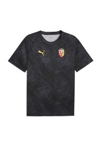 Camiseta atlética negra hecha de tejido suave, con un patrón de camuflaje tonal, cuello redondo, mangas cortas y un logo amarillo de Puma y emblema del equipo.