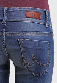 LTB Jeans slim fit - blue denim