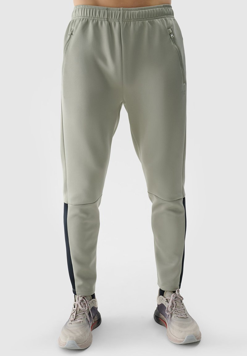 4F - Spodnie treningowe