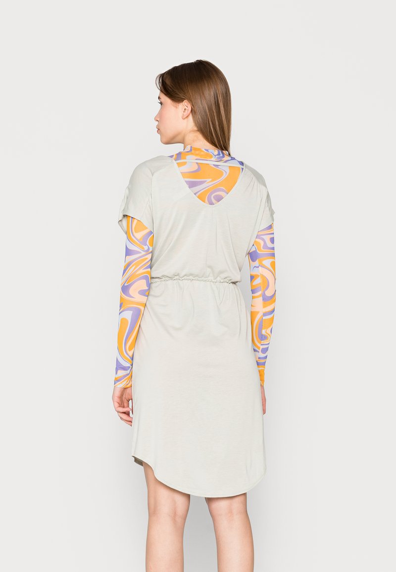 Damen Freizeitkleider | JDY JDYDALILA FROSTY DRESS Freizeitkleid mineral gray/dunkelgrau - XK34332 Damen Freizeitkleider | JDY JDYDALILA FROSTY DRESS Freizeitkleid mineral gray/dunkelgrau - XK34332
