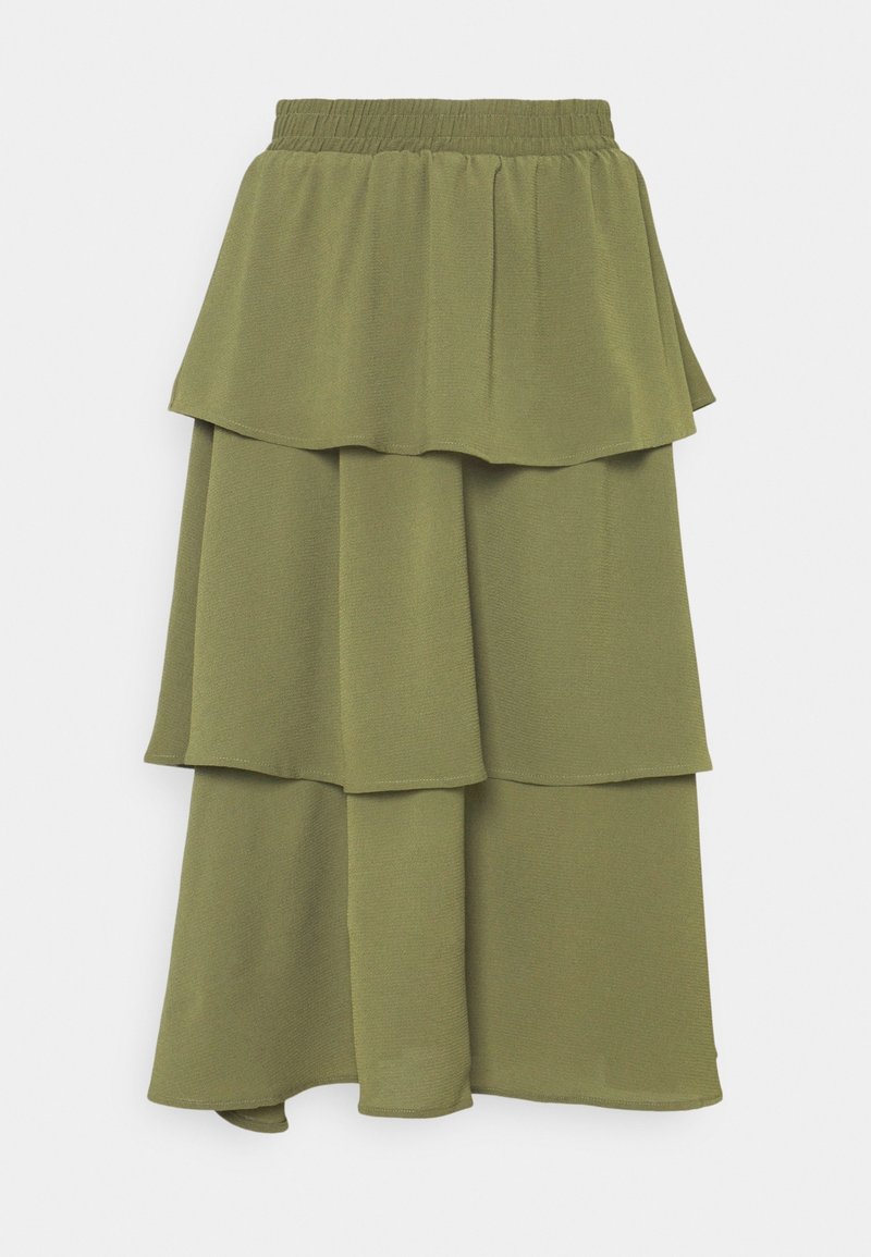 Gonna lunga a strati verde oliva con vita elastica. Presenta tre strati arricciati e una texture liscia. Orlo a terra con una leggera curvatura.