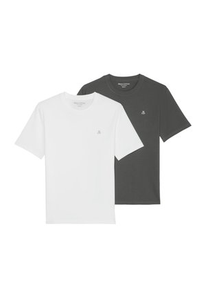 Zwei kurzärmlige T-Shirts mit Rundhalsausschnitt, eines in Weiß und eines in Dunkelgrau. Beide haben ein kleines gesticktes Logo auf der linken Brust. Aus glattem Baumwollstoff.