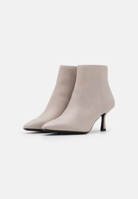 Tamaris Bottines à talons hauts - taupe