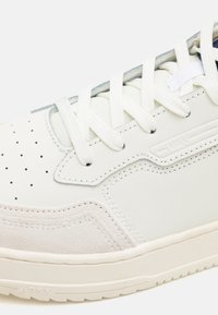 ARKK Copenhagen NOVAKLASS UNISEX - Tenisky - marshmallow/patriot blue