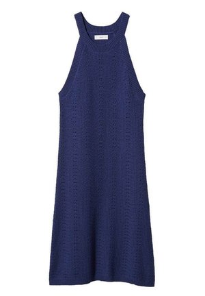 Vestido de punto azul marino con un patrón de ondas texturizado, que presenta un diseño sin mangas y un cuello alto, cae de manera suelta hasta el dobladillo.