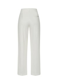 Pantalon blanc droit avec une poche arrière droite et des passants de ceinture à la taille, vu de dos.