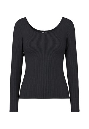Sort ribbet langærmet top med en rund halsudskæring. Materialet er blødt og strækbart, og har en vertikal ribstruktur over hele toppen.