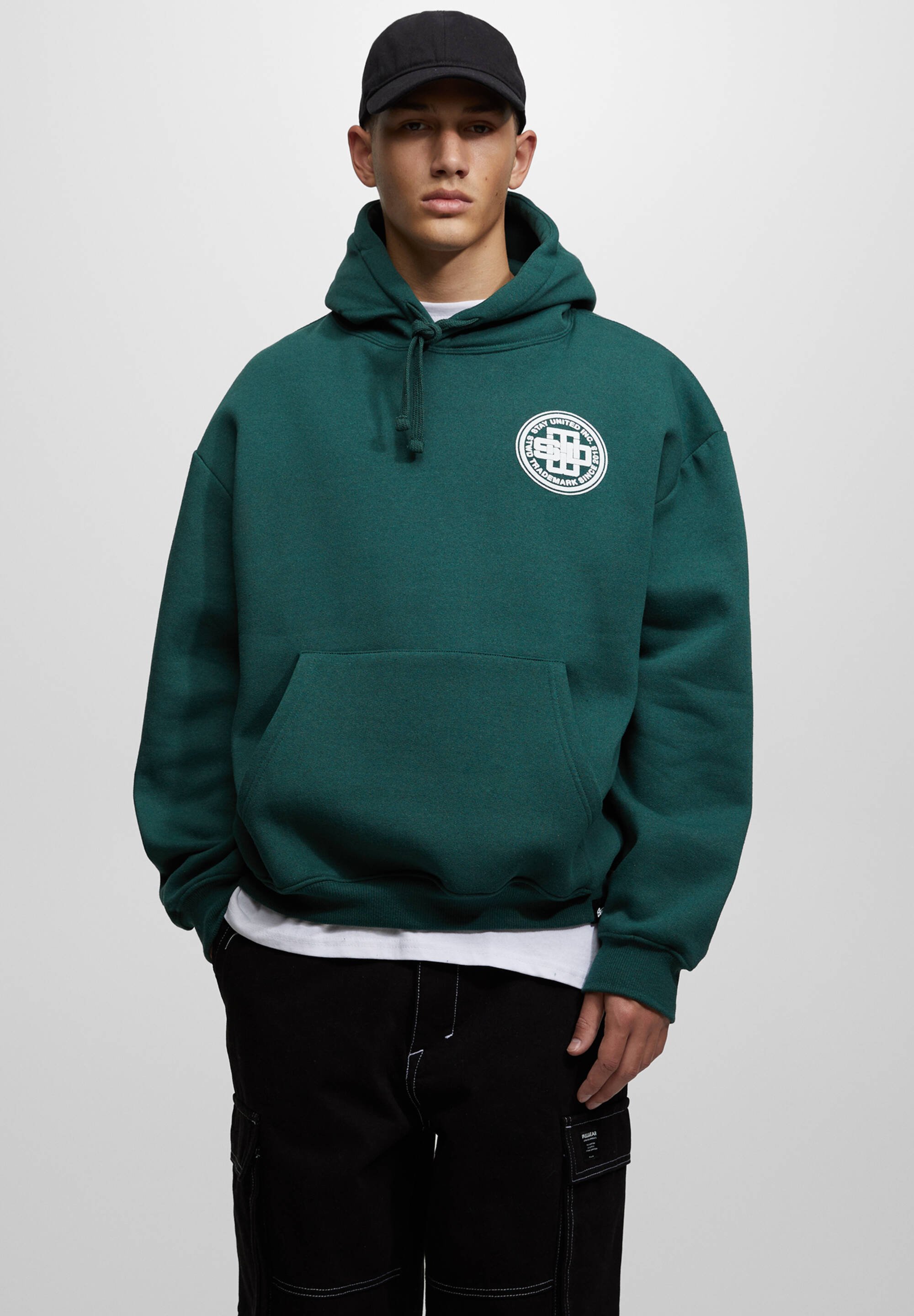 PULLu0026BEAR PRINTED - Hoodie - mottled dark green - Zalando.ie