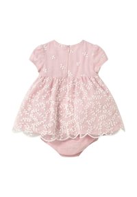 Vestido rosa bordado con una falda acampanada, mangas cortas y dobladillo festoneado. Superficie texturizada con un patrón floral. Cierre de botones en la parte posterior.
