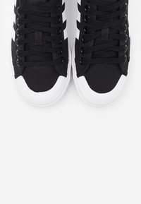 adidas Originals Baskets basses - black