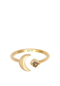Goldplattierter Sterlingsilberring mit einem Design in Form eines Halbmonds und einem zentralen, gefassten Edelstein, der mit glatten und polierten Oberflächen gestaltet ist.