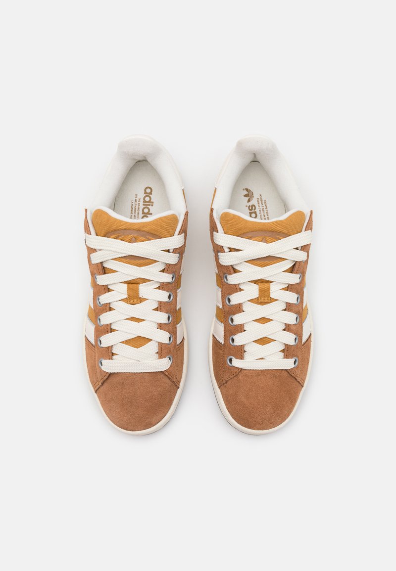 adidas gazelle silver green womens Adidas Campus 00s | Men's | Black/White/Off White/Gum main image 0