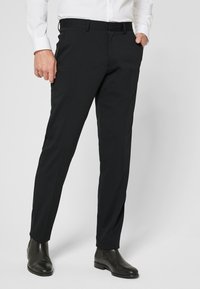 s.Oliver BLACK LABEL Stoffhose - black