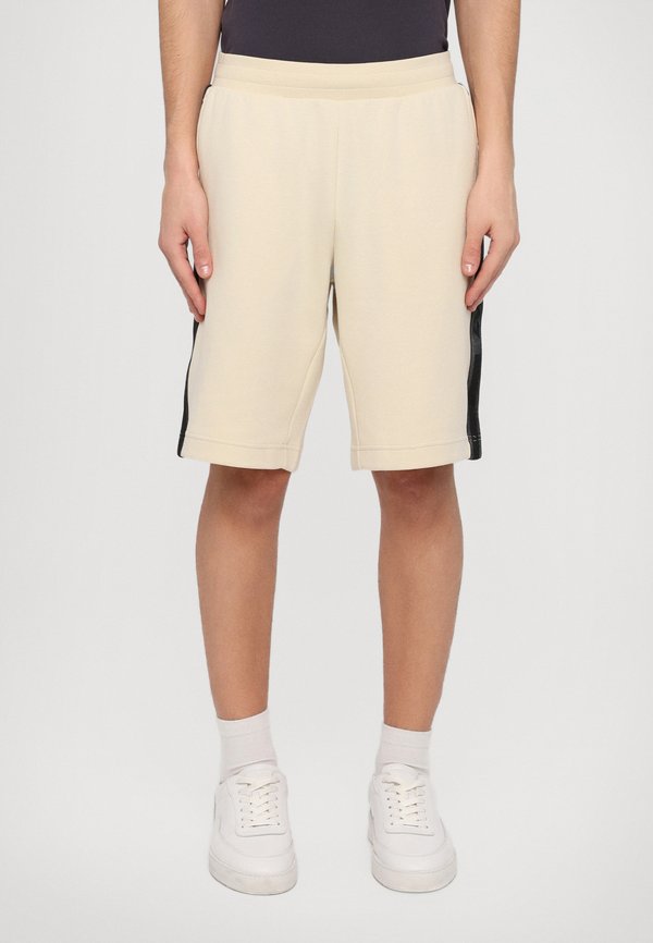 Shorts - almond milk