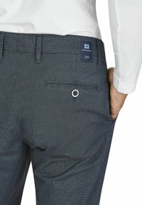 Thumbnail Image 2