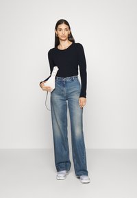 FTC Cashmere Pulover - midnight