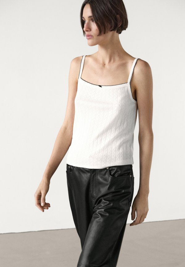 POINTELLE DETAIL  - Top
