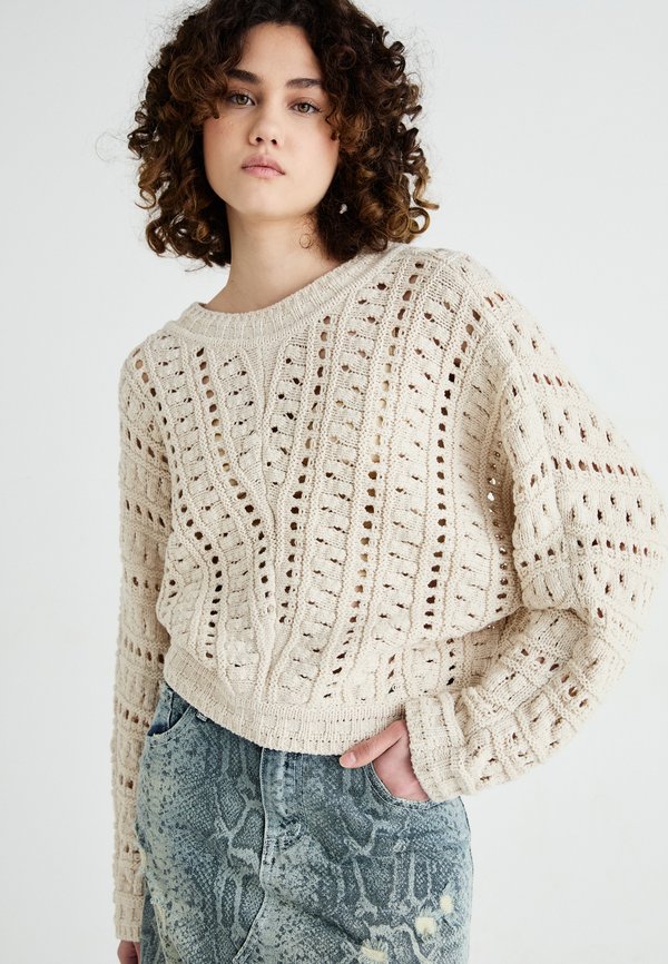VMPLUM ONECK BATWING  - Jumper - birch4