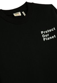 Koton Felpa Tiger Embossed Printed Brushed Interior Crew Neck