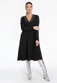 YOEK STRASSSTEINEN - Jurk - grey