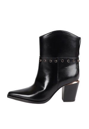 Cowboy/biker ankle boot - black