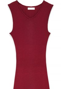 Vestido rojo sin mangas con relieve, con un escote en V, que presenta una forma ajustada y una textura suave, adecuado para diversas ocasiones.