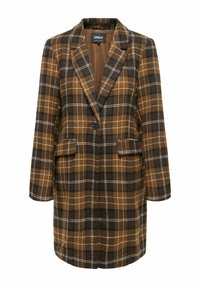 Bruine geruite blazer met een notched kraag, enkele knoopsluiting en twee voorzakken; met contrasterende witte en zwarte patronen.