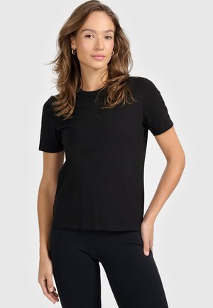 4F, - T-shirt basic