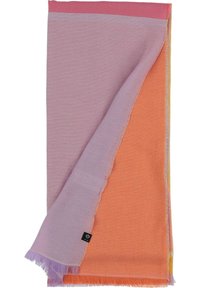 Écharpe douce tissée avec des blocs de couleurs rose, lavande, orange et jaune, dotée d'une petite étiquette en tissu noire et de bords à franges.