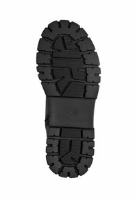 s.Oliver Stivaletti con plateau - black