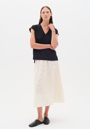 FIONA - A-Linien-Rock - whisper white